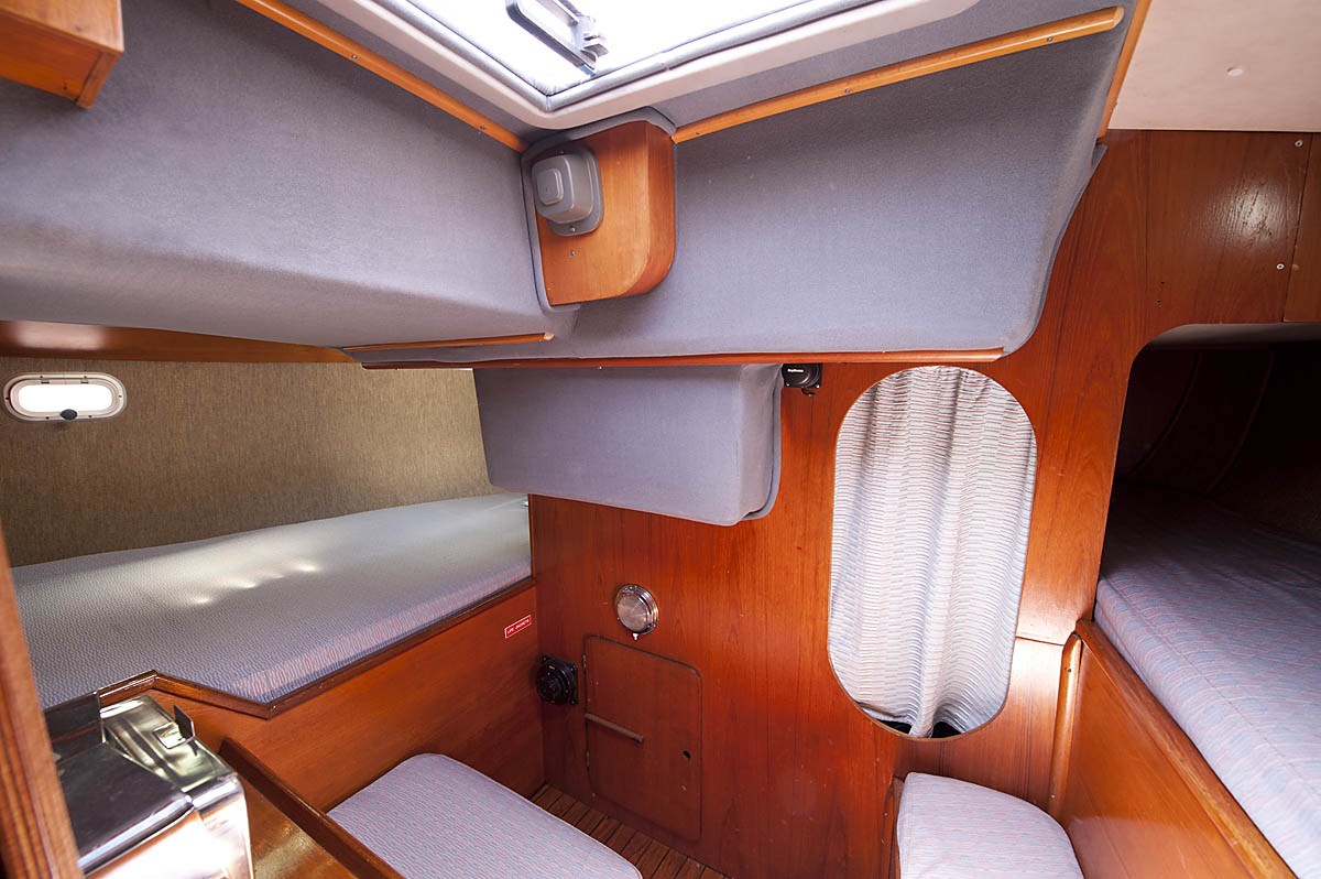 Interior aft cabin