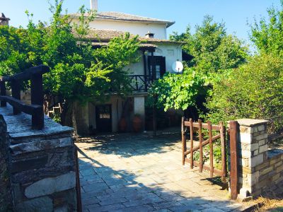 house outside view